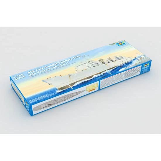 Trumpeter 05785 1/700 AOE Fast Combat Support Ship USS Sacramento(AOE1) Plastic Model Kit 3 Trumpeter 05785 1/700 AOE Fast Combat Support Ship USS Sacramento(AOE1) Plastic Model Kit