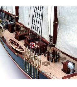 1/75 Bluenose II Wooden Ship Model -Toy Model Shop ART22453 3