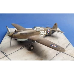 Airfix 1/72 Curtiss P40B Warhawk -Toy Model Shop Ehe1bBnXcAEE3cZ