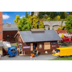Faller HO Goods Shed