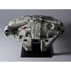 PG 1/72 MILLENNIUM FALCON -Toy Model Shop G0216384 1