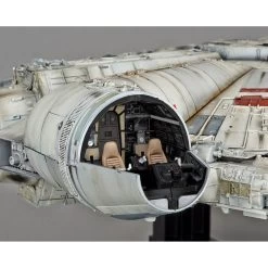 PG 1/72 MILLENNIUM FALCON -Toy Model Shop G0216384 4