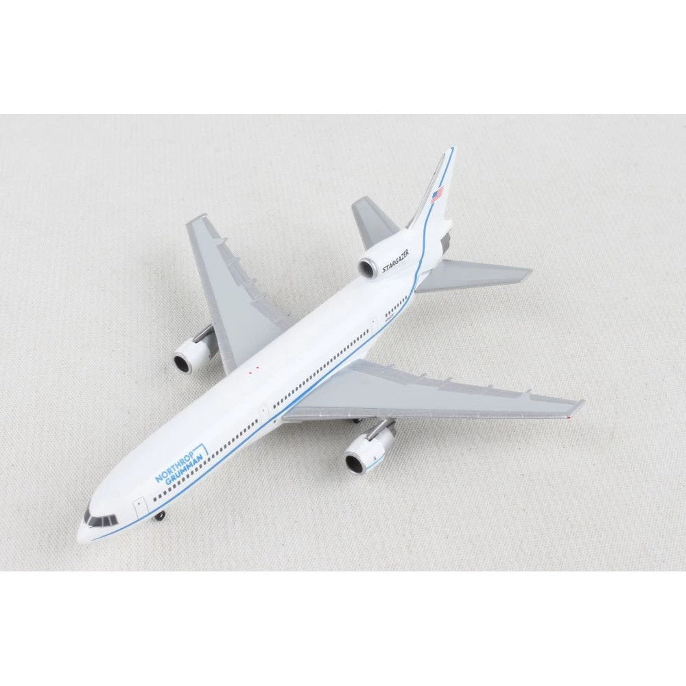 1/500 Northrop Grumman L1011 Stargazer With Pegasus XL Rocket TriStar 50th 5 1/500 Northrop Grumman L1011 Stargazer With Pegasus XL Rocket TriStar 50th - Image 3