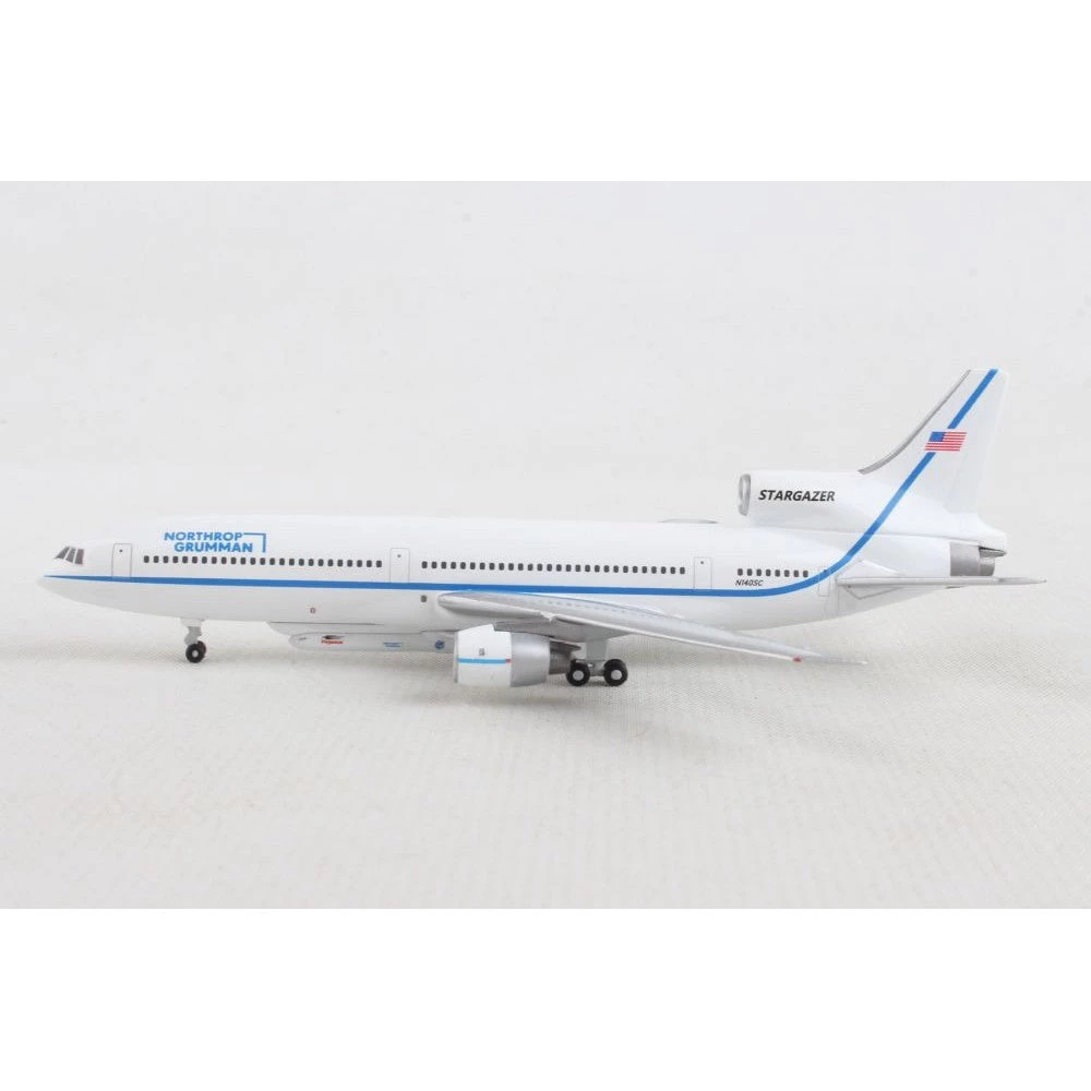 1/500 Northrop Grumman L1011 Stargazer With Pegasus XL Rocket TriStar 50th 7 1/500 Northrop Grumman L1011 Stargazer With Pegasus XL Rocket TriStar 50th - Image 5