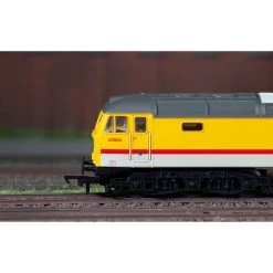 Hornby RAILROAD PLUS BR INFRASTRUCTURE CLASS 47 COCO 47803 ERA 8 -Toy Model Shop R30186 4