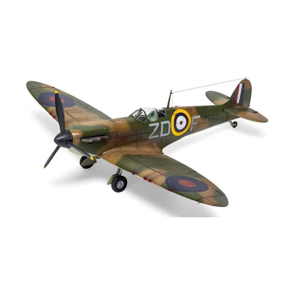Airfix 1/48 Supermarine Spitfire Mk.I 3 Airfix 1/48 Supermarine Spitfire Mk.I
