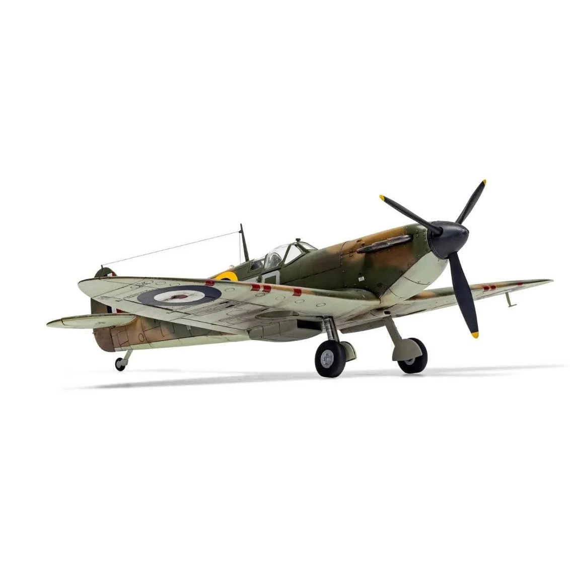 Airfix 1/48 Supermarine Spitfire Mk.I 4 Airfix 1/48 Supermarine Spitfire Mk.I - Image 2