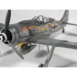 Airfix 172 FockeWulf Fw190A8 -Toy Model Shop hqdefault 37389923 886e 4d04 8389 fdd7b835f525